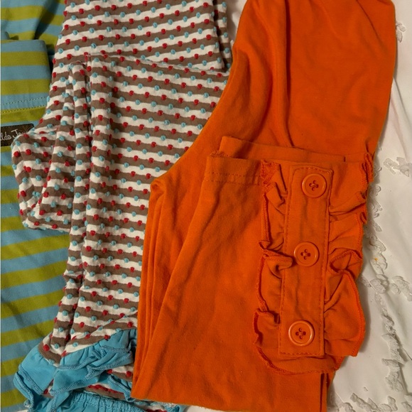 Bundle of 5 ruffled bottom leggings. 4T. Matilda Jane (2) - Picture 6 of 12
